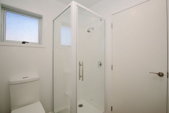 One Bedroom Superior Apt. (sleeps 6) bathroom